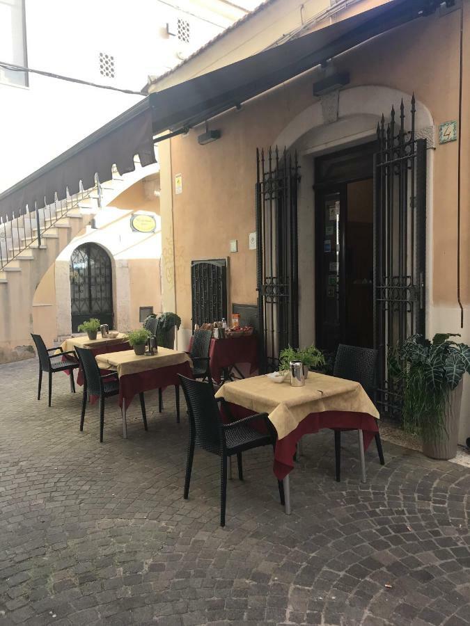 Albergo Ristorante Del Cacciatore Фоджа Екстер'єр фото